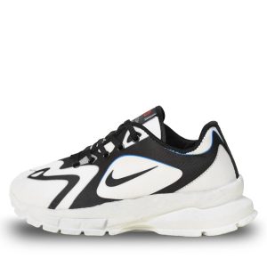 كفش ورزشي سفيد مشکی مردانه Nike